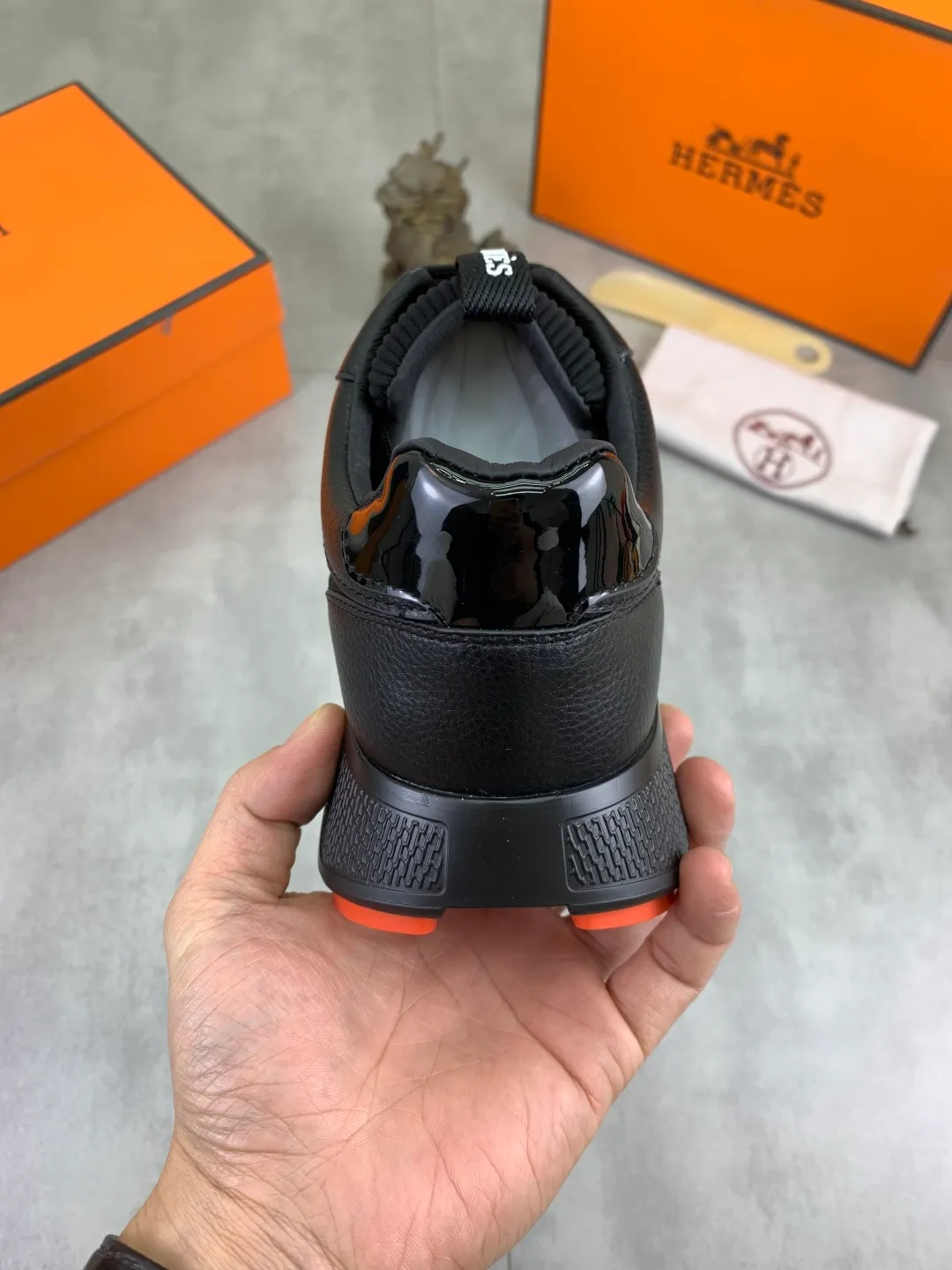 Men's men's shoes P460 new style [HERMES] Hermès - High-end quality original order - Upper: 🔝Nappa calfskin, sewn brand 'H' totem - Inner: water-dyed cowhide - Outsole: ultra-light TPU foam; molded outsole - Ultra-high quality control·Fine workmanship: highlighted (high-end·nobility·grade) -Size: 38-44 (45 can be customized)·
